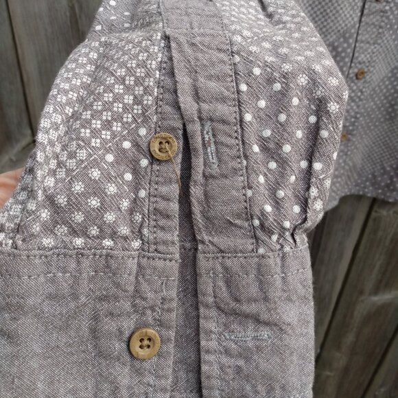 Gray Calico Print Button Shirt Tokyo Tigers Brand Size Medium - Picture 5 of 9